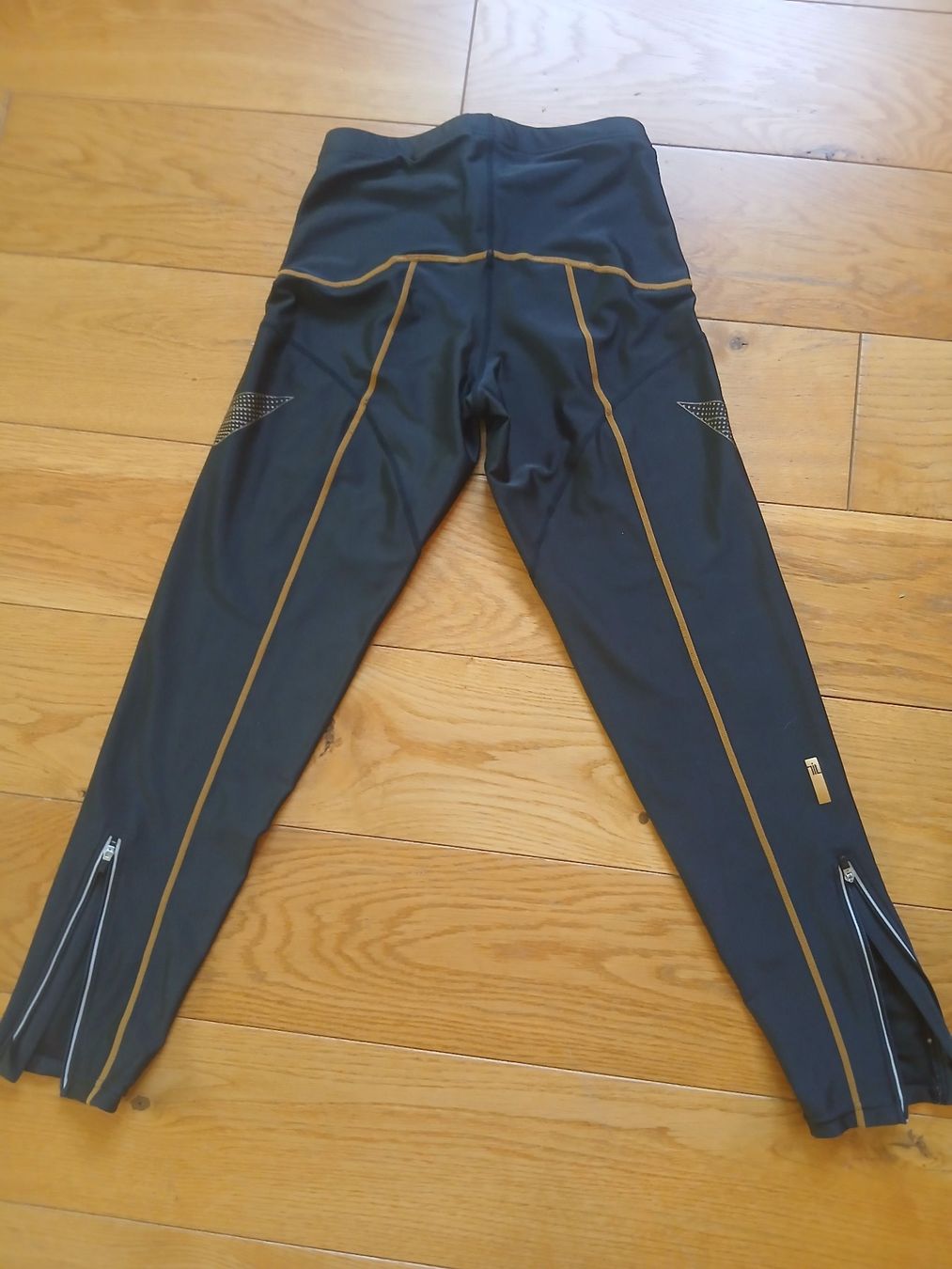 Asics Hosen: Asics Tights Gr. M – Gebraucht aus Würenlos von Esmeralda74 5