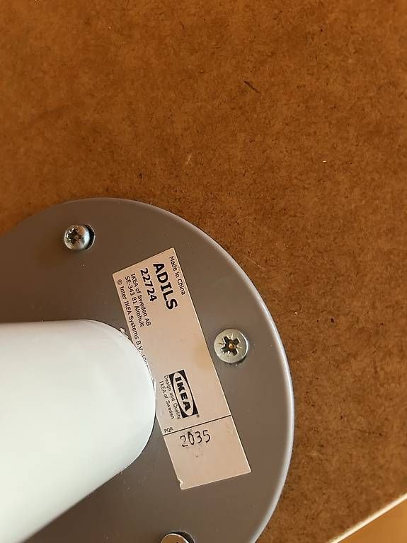 Schreibtische: 2 Tische Linnmon + Adils 150x75 – Gebraucht aus Schwarzenburg von ok.. 3