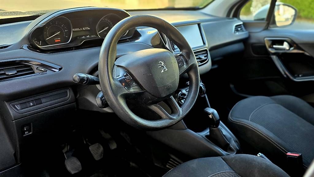 Automobili: Peugeot 208 1.2 VTi PureTech – Usato da Heiligkreuz (Mels) venduto da Beyond-Auto 9