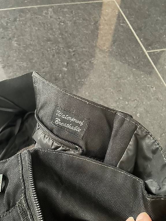 Pantaloni: Töffhose Gr. 32 Motorradhose – Usato da Thayngen venduto da xelera 1