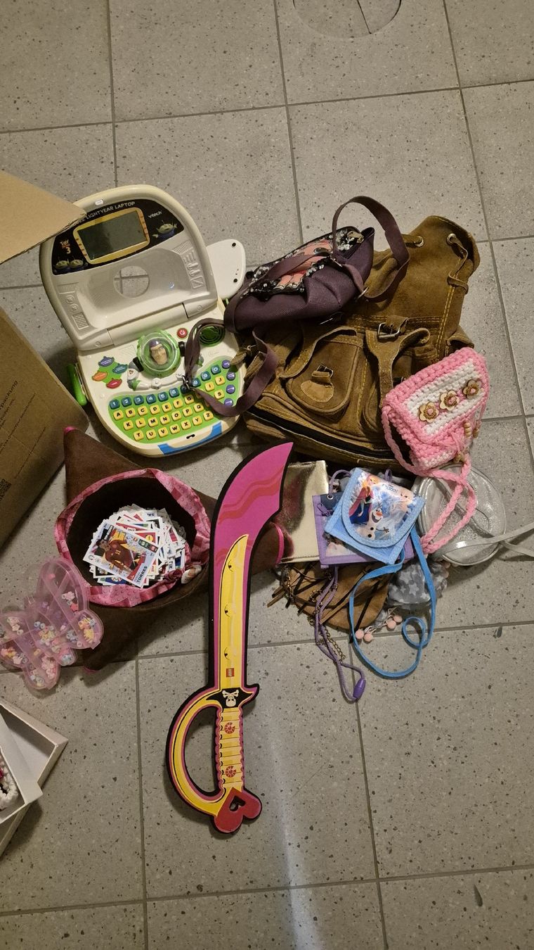 Giocattoli: Spielzeugpaket – Usato da Oberglatt ZH venduto da Toni32 3
