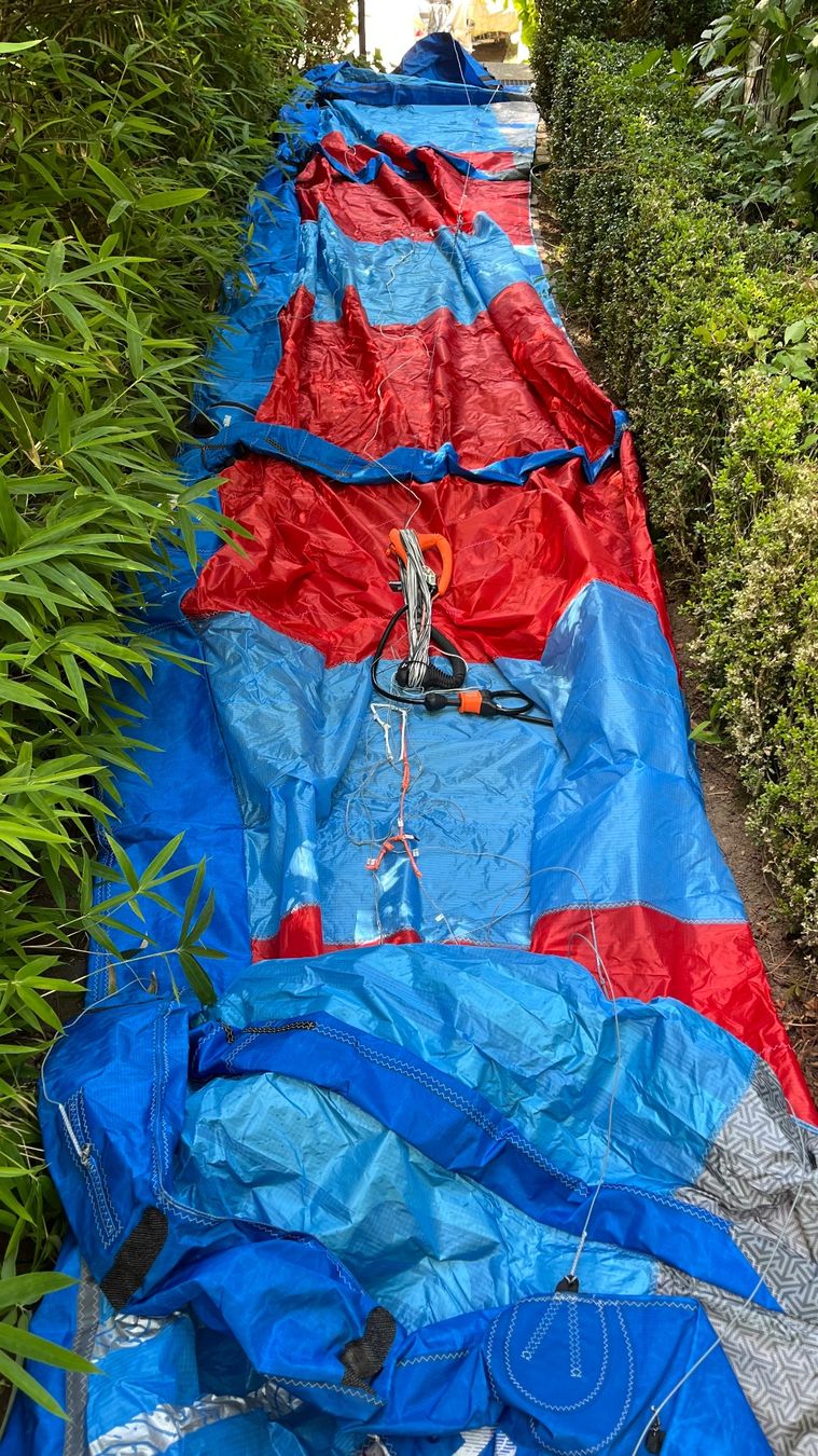 Aquilone: Aile de kite Cabrinha 16m2 – Nuovo (secondo la descrizione) da Lausanne venduto da Bluefireteam 1