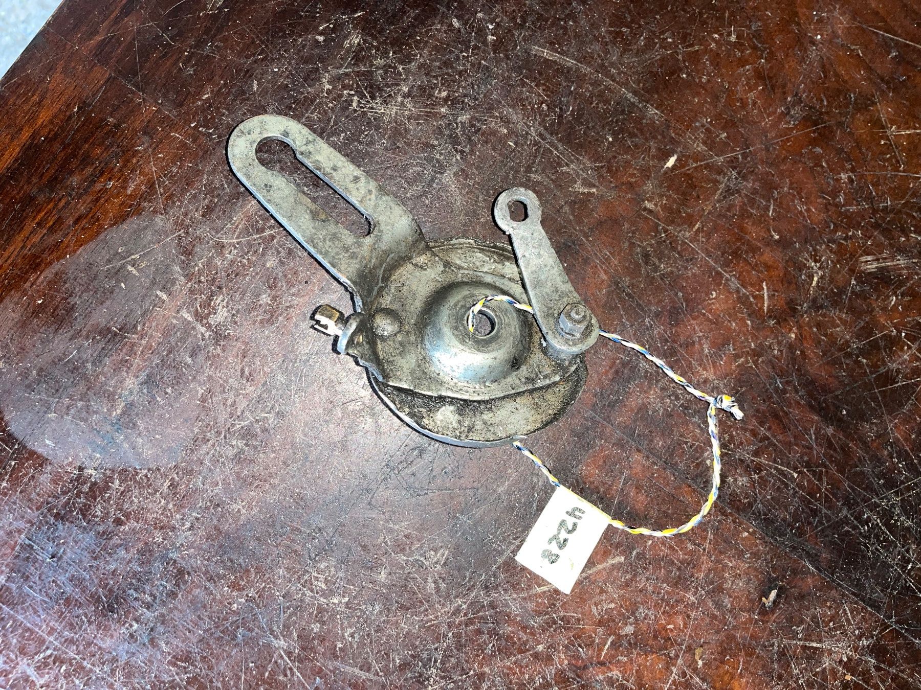 Sachs Parti ricambio per ciclomotori: Sachs Mofa Bremsankerplatte – Usato da Fahrni b. Thun venduto da berger_tuning34