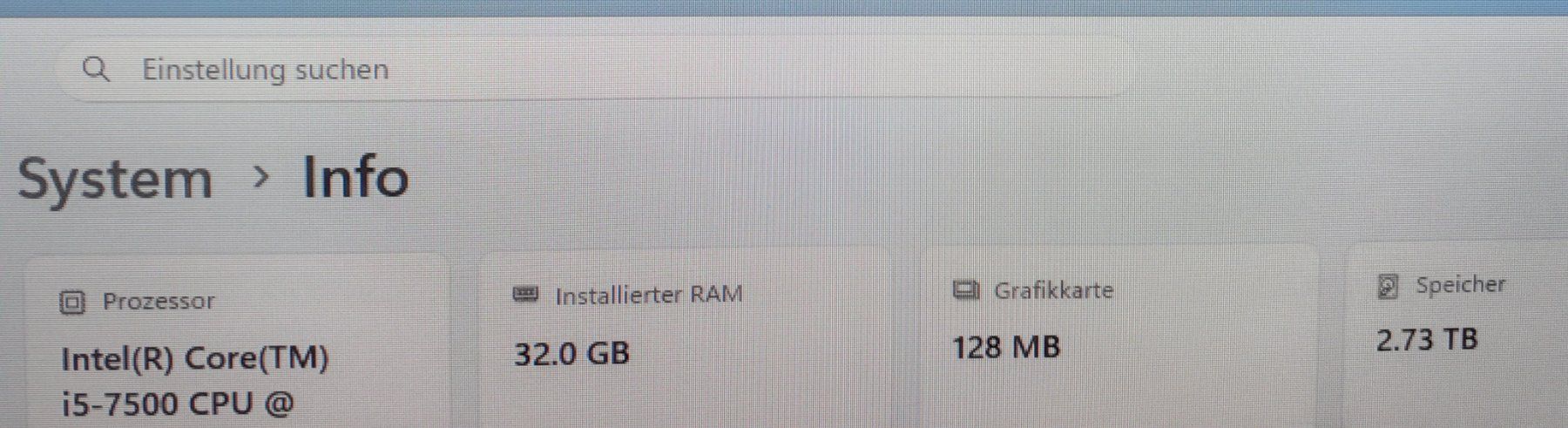 Hewlett Packard PC: HP EliteDesk  i5 / 32GB / 3TB / Win.11 – Usato da Chur venduto da Blackbook 6