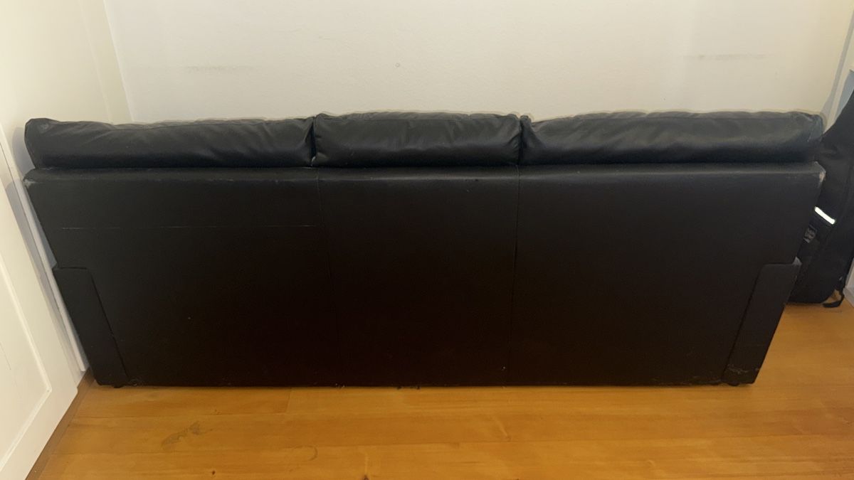 Divani: Leder-Sofa 3-Sitzer, schwarz – Usato da Bern venduto da fel_tfn9 2