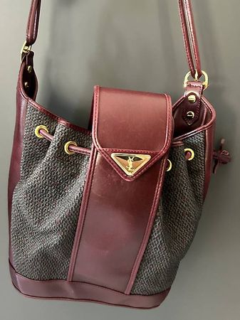 Sac à main bandoulière Yves Saint Laurent 