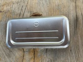 Victorinox Dose Metall 