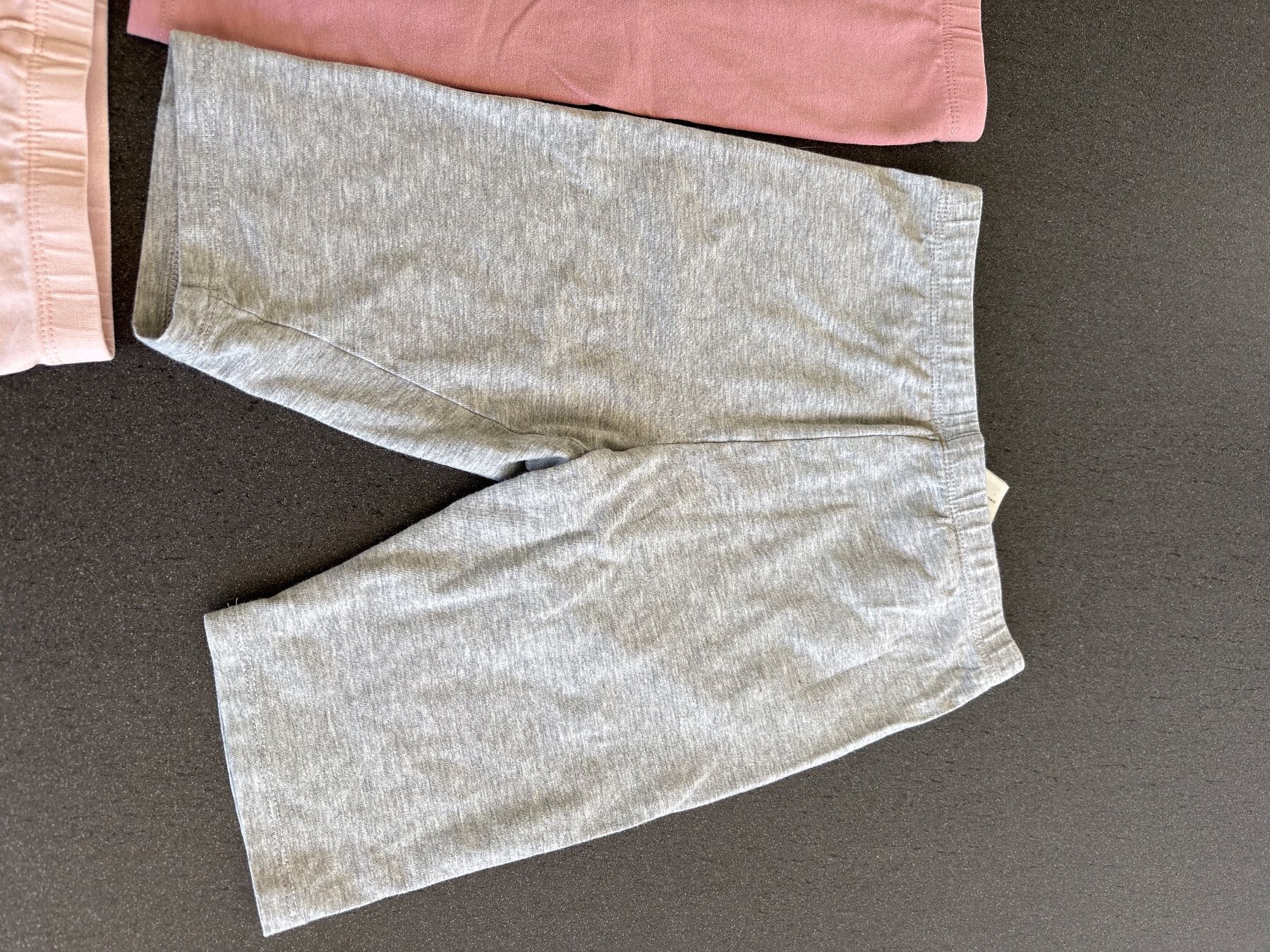H&M Calze & Collant: 3er Set Mädchen kurze Leggings,  Gr.140 – Usato da Wilen b. Wil venduto da b-mountain 3