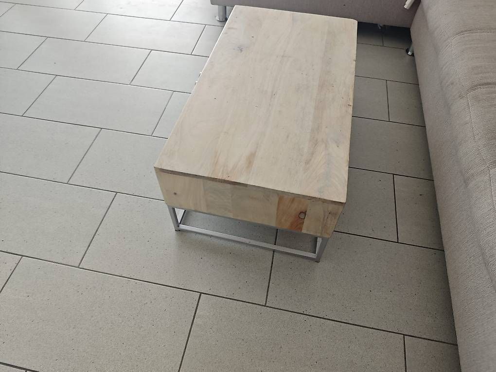 Tables: couchtisch  – D'occasion à Adligenswil par balboa5 2