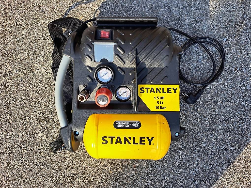 Compressori: Compressor air STANLAY 5L 1.5 HP 10BAR – Usato da Sigirino venduto da and_kgv7