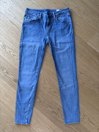 Jean femme Tommy Hilfiger Como taille 29 bleu neuf