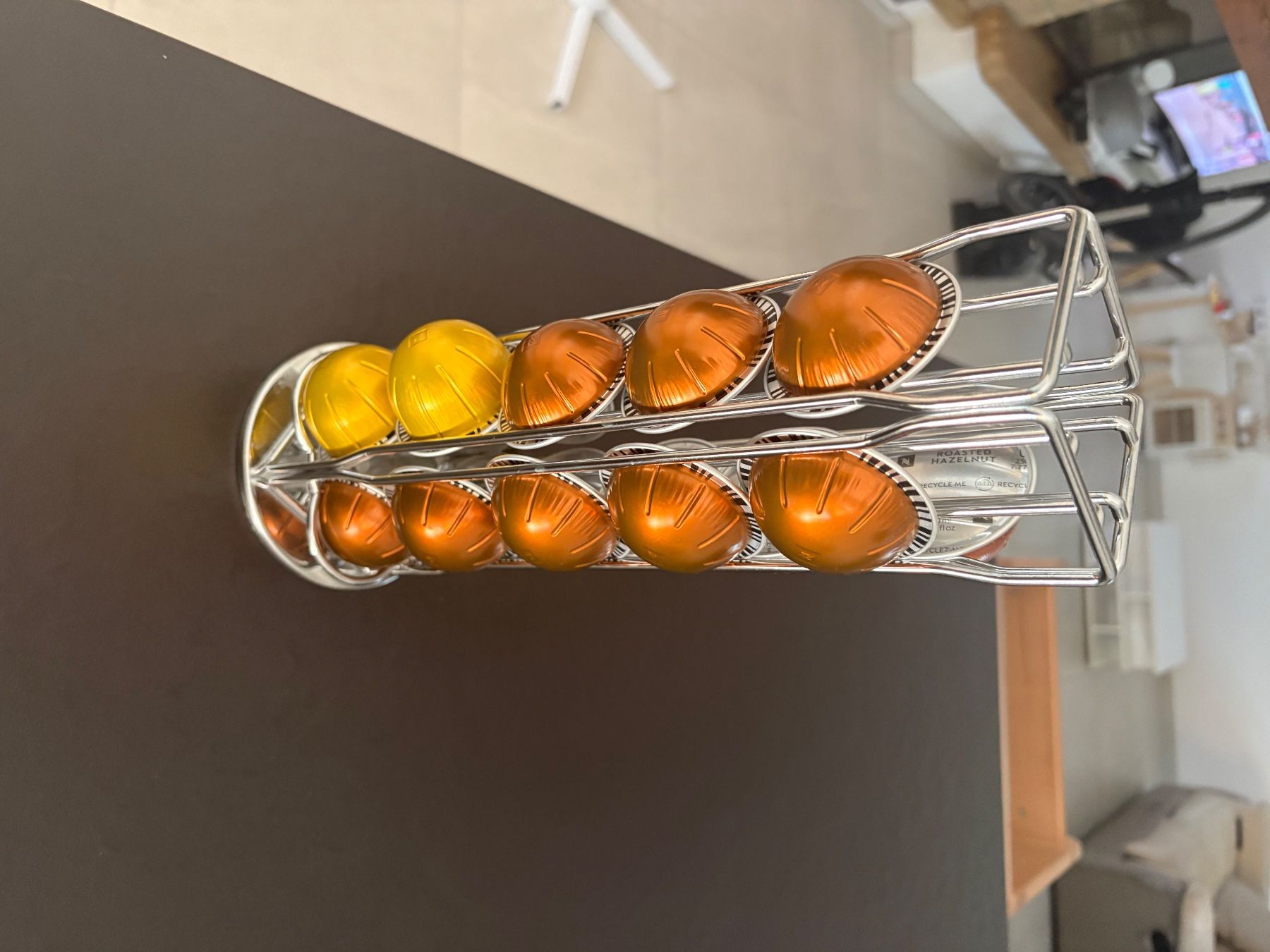 Nespresso Kaffeemaschinen & Espressomaschinen: Machine à café Nespresso Vertuo Pop – Gebraucht aus Bévilard von elo_8y6n 5