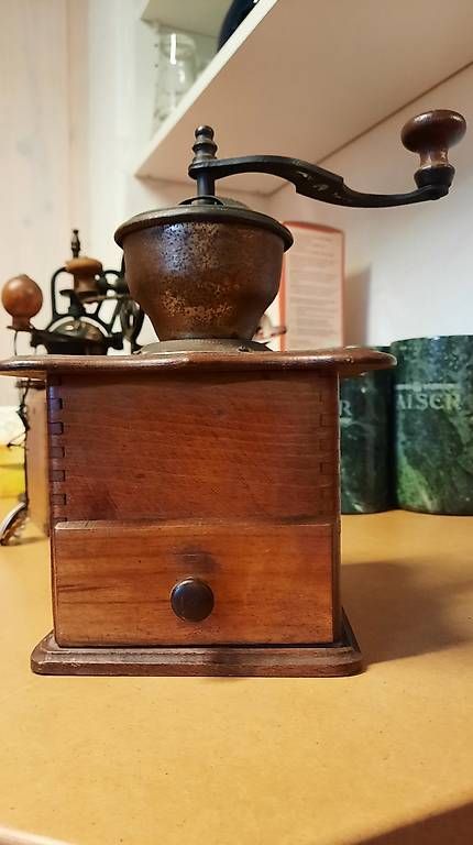 Elettrodomestici da cucina: Kaffee Handmühle um 1900 – Usato da Boltigen venduto da tho_vhj6