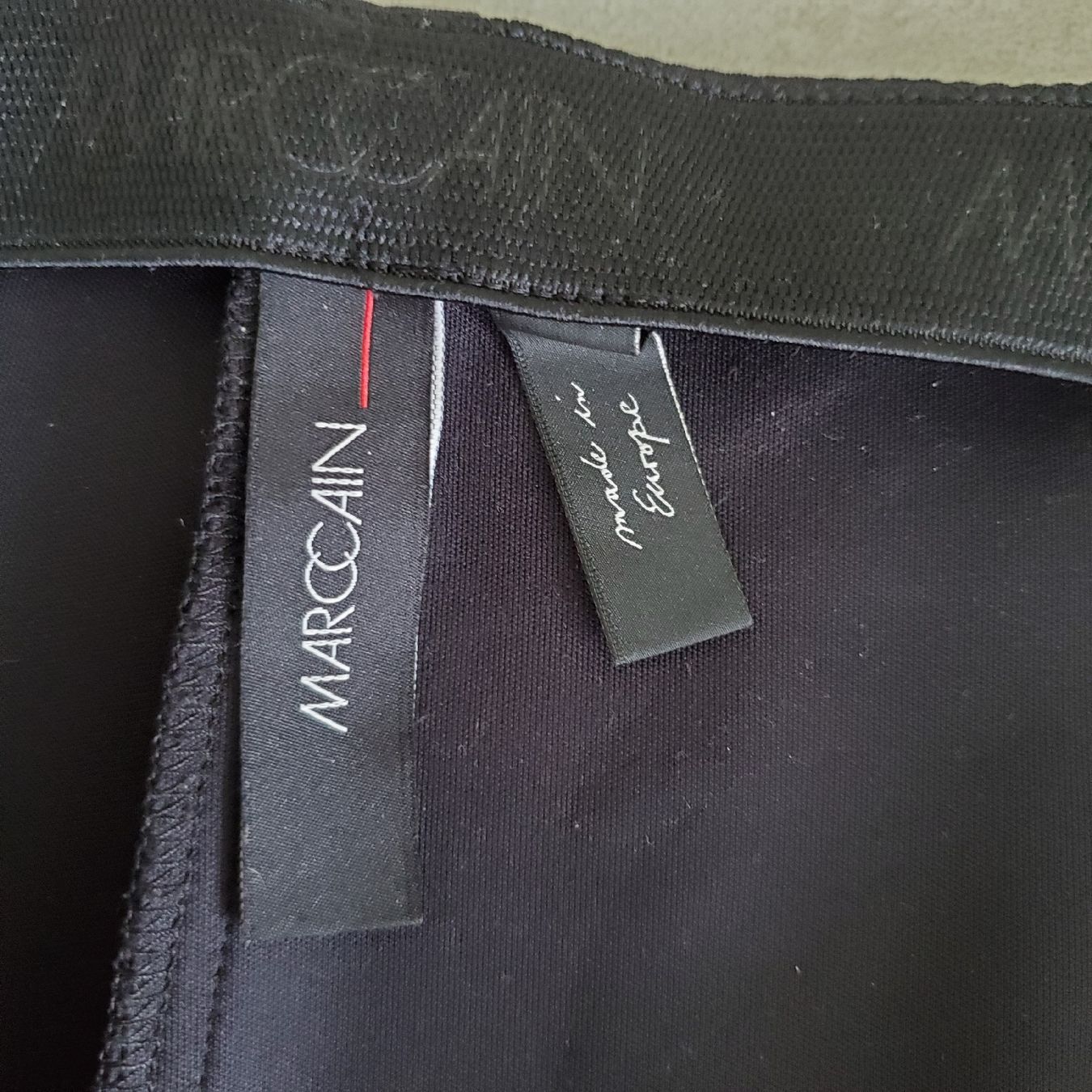 Marc Cain Pantaloni: Marccain Hose Gr. N3 schwarz – Usato da Engelburg venduto da Pascel 3
