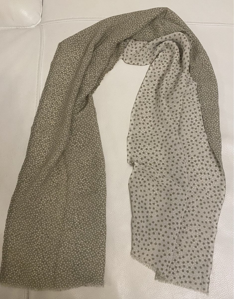 Foulard & Sciarpe: Seiden Schal 🌸 – Usato da Opfikon venduto da Luis144