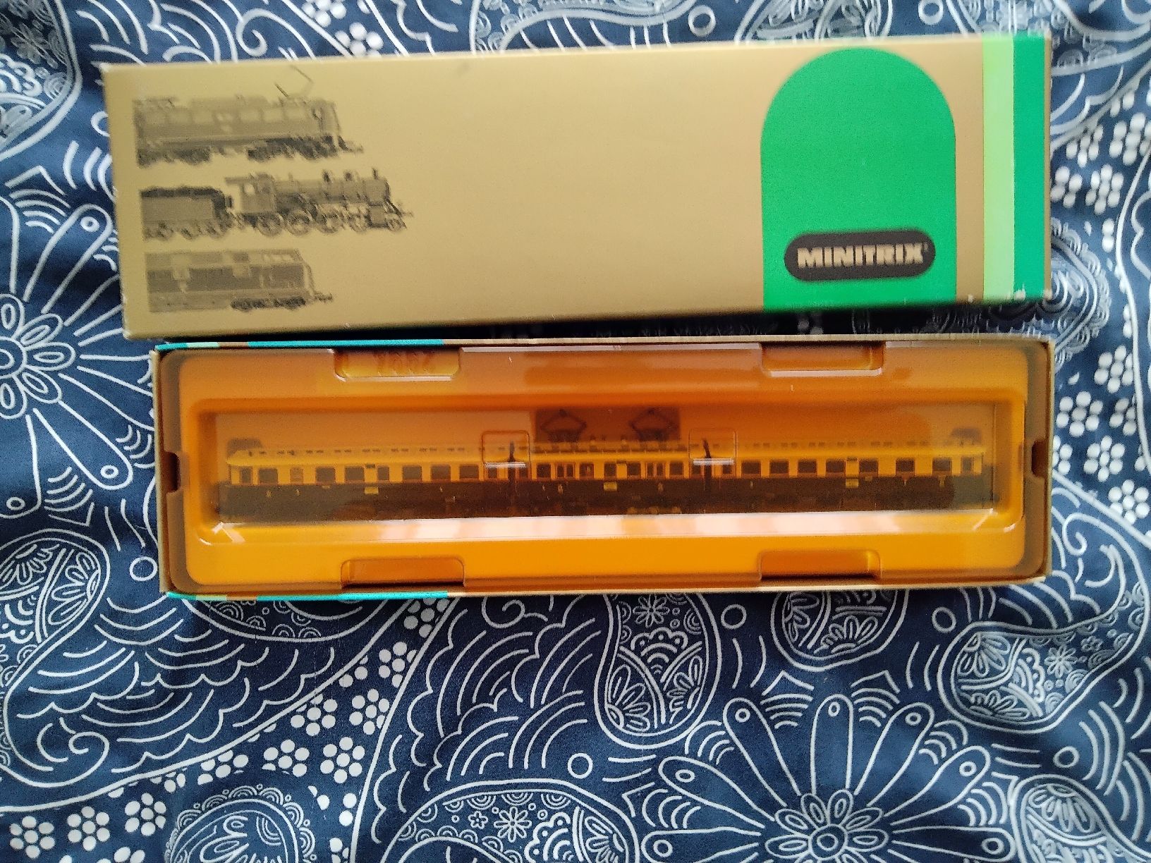 Trix Modellini di ferrovie: ET 87 vom Minitrix. Analog DC. Neuwertig. – Nuovo e nell'imballaggio originale da Romanshorn venduto da jar_rxt9 4