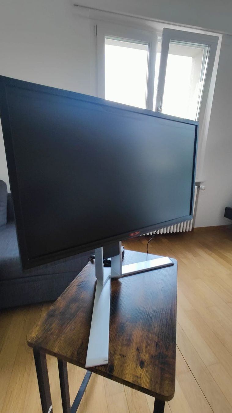 Monitor: Monitor, AOC Agon AG241QG, 24" – Usato da Solothurn venduto da pablo_so 3
