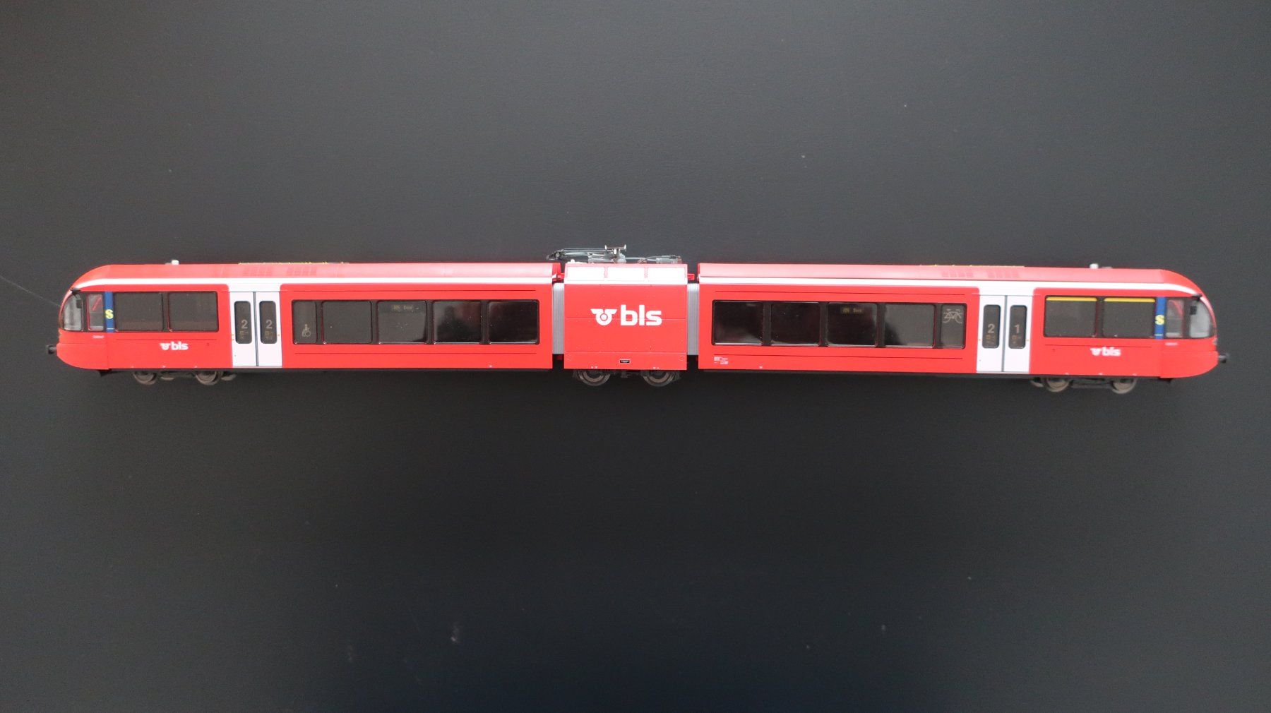 Piko Modelleisenbahnen: Piko Triebwagen bls – Neu (gemäss Beschreibung) aus Oberburg von Lochbachweier