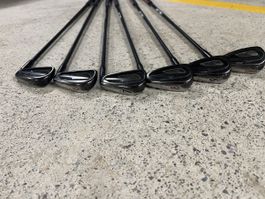Top Titleist T100s Eisensatz, AMT Black Regular
