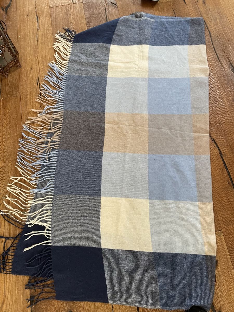 Foulard & Sciarpe: Schal – Nuovo (secondo la descrizione) da Benken ZH venduto da stefiz