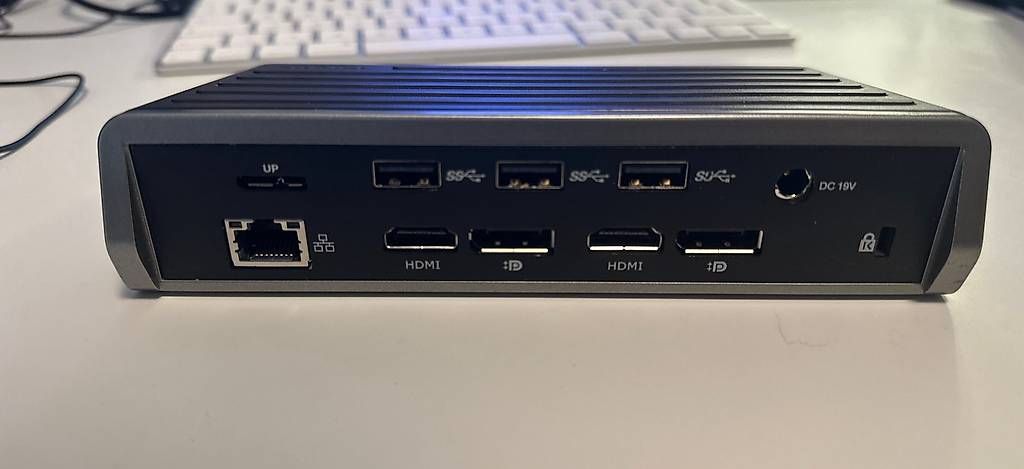 Docking station: Targus Universal USB Dual Video 4k P60 Dock – Usato da Rickenbach Sulz venduto da gekopro 1