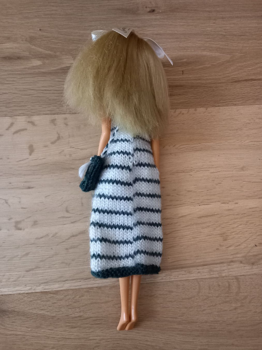 Bambole: Puppe mit selbst gestricktem Kleid – Nuovo (secondo la descrizione) da Aarburg venduto da chregi79 1