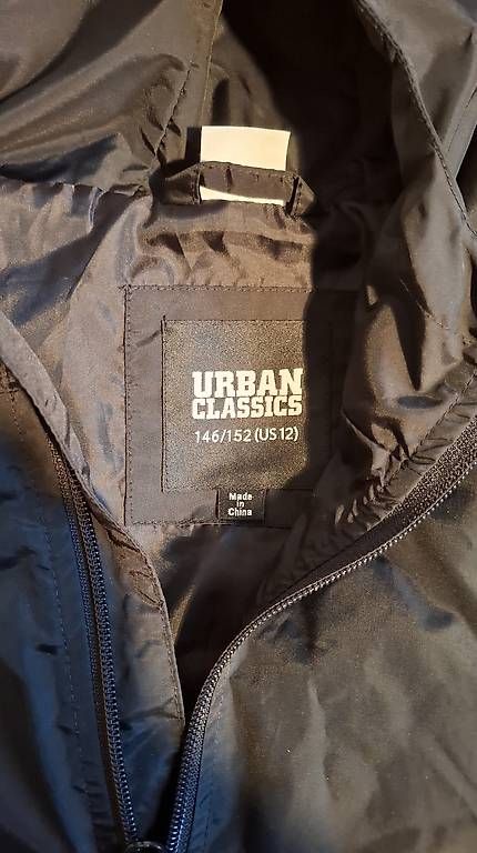 Vestes:  Coupe-vent Urban Classics – D'occasion à Fleurier par die_gg95 1