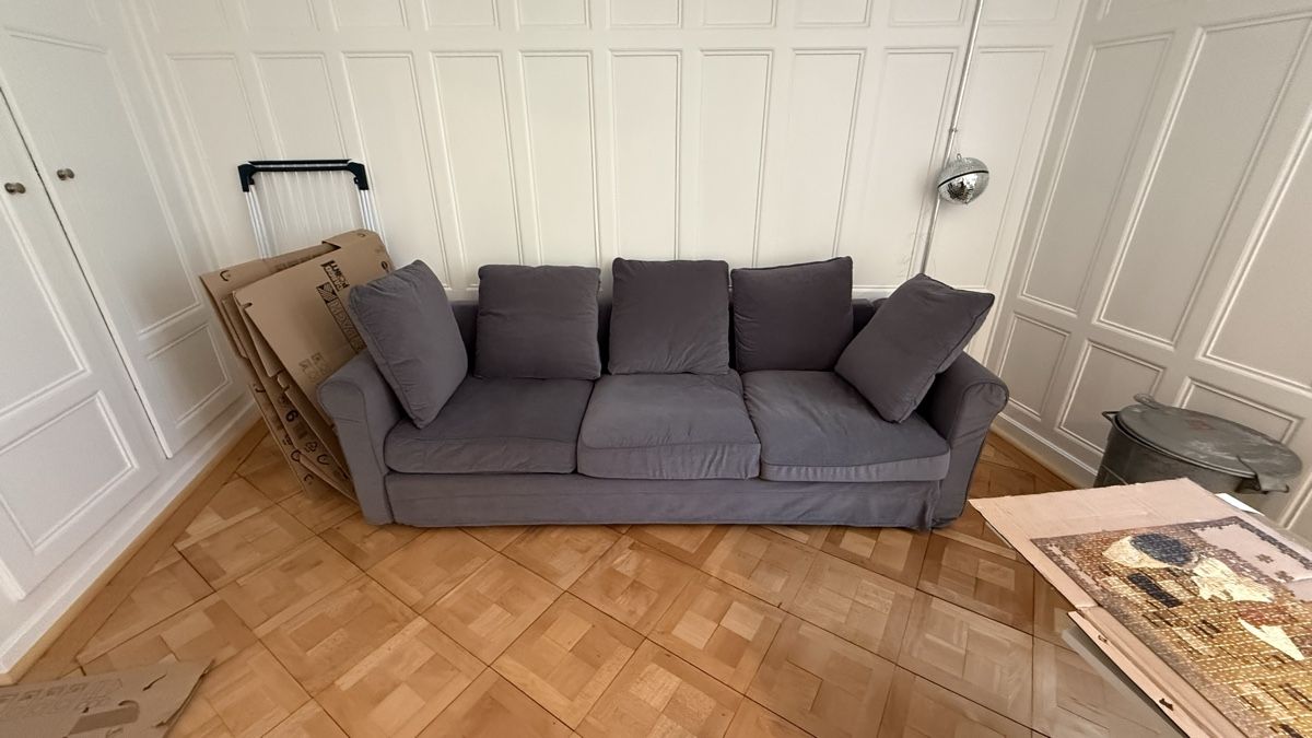 Ikea Sofas: Ikea 3 sitzer Sofa – Gebraucht aus Zürich von Habelabubelu