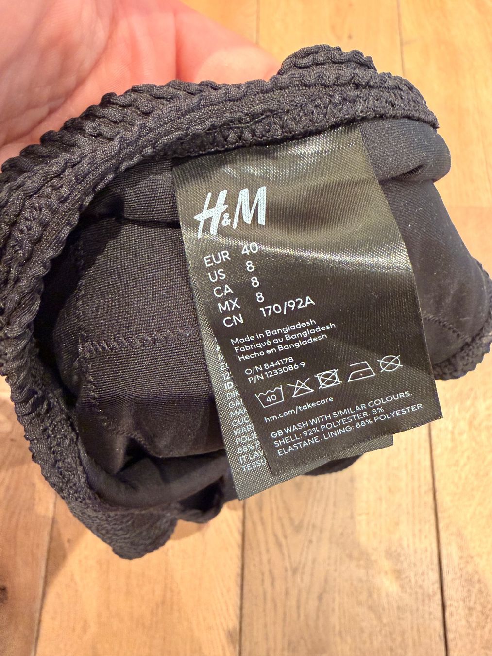H&M Costumi da bagno & Bikini: Schwarzer Badeanzug H&M, Grösse 40 – Usato da Zollikon venduto da Jekled 2