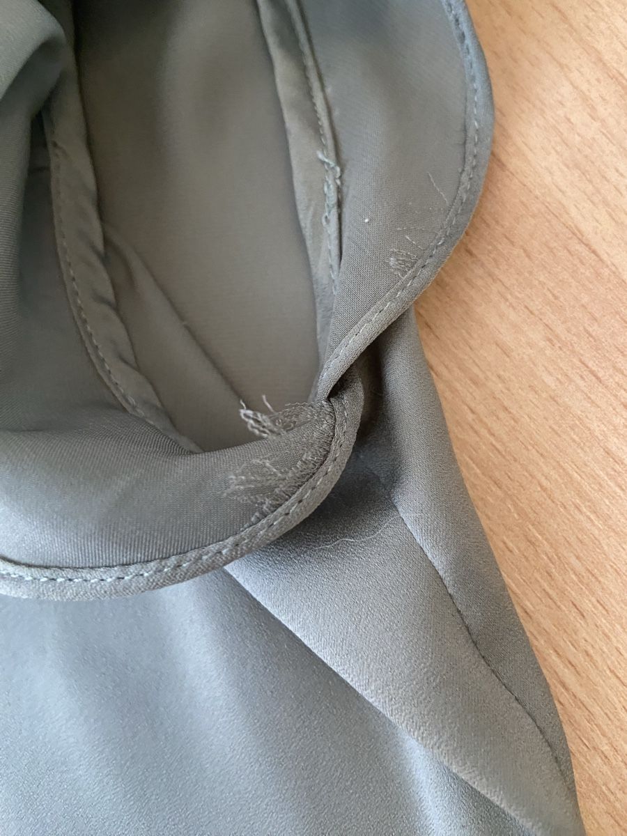 Zara Camicette: Zara Satin Bluse salbeigrün S – Usato da Dietlikon venduto da Luna77 6