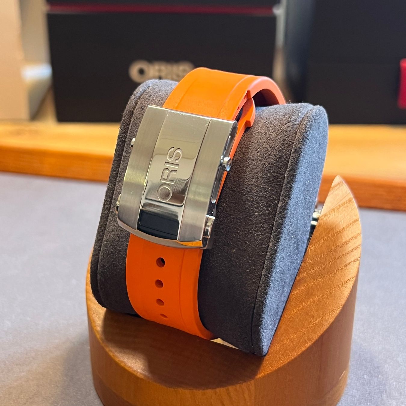 Oris Uhren: Oris Aquis Date Automatic Full Set 01 733 7653 4158 – Gebraucht aus Carouge GE von Watchaser 5