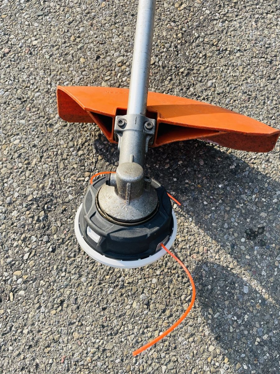 Stihl Tutti gli attrezzi: Rasentrimmer Stihl KM 100 – Usato da Würenlos venduto da Shop_Shop 4
