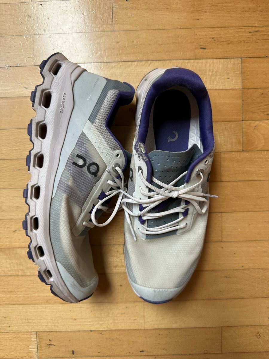 On Scarpe da donna: On Trekking Schuhe – Usato da Niederhasli venduto da sonneee24