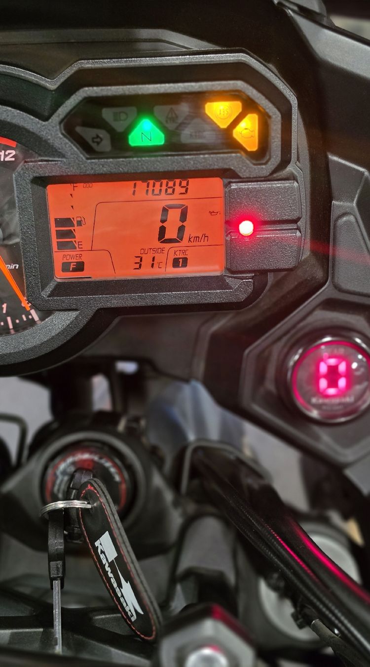 Kawasaki Touring: Kawasaki Versys Grand Tourer – D'occasion à Kaiseraugst par Oliver6996 7