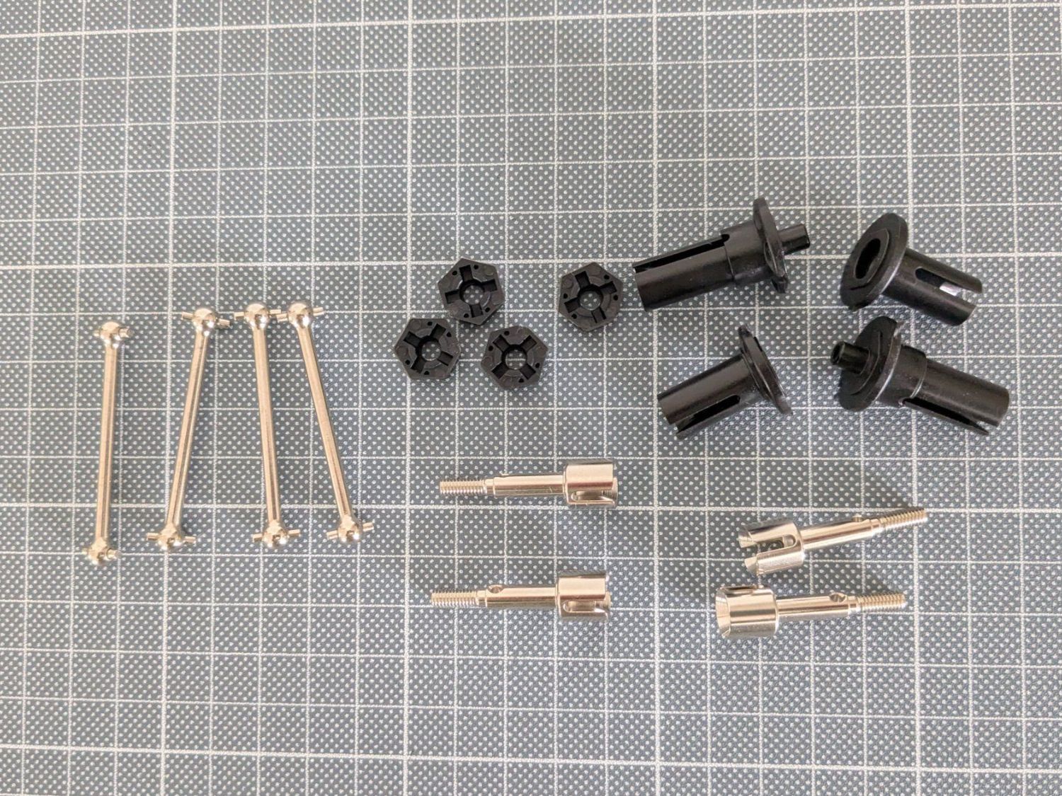 Tamiya Modellismo RC: Tamiya 51216, 50823 & 9115157 for TA05 – Nuovo (secondo la descrizione) da Bern venduto da ove_ztv2