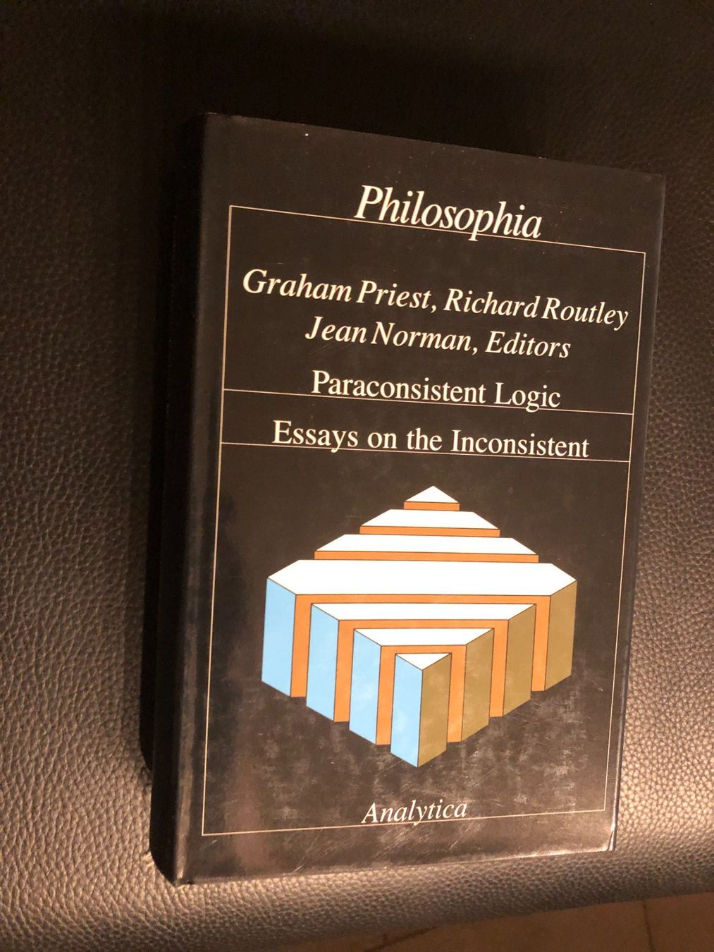 Bücher: Buch Philosophia Paraconsistent Logic gebraucht – Gebraucht aus Pfäffikon ZH von Waltoversand