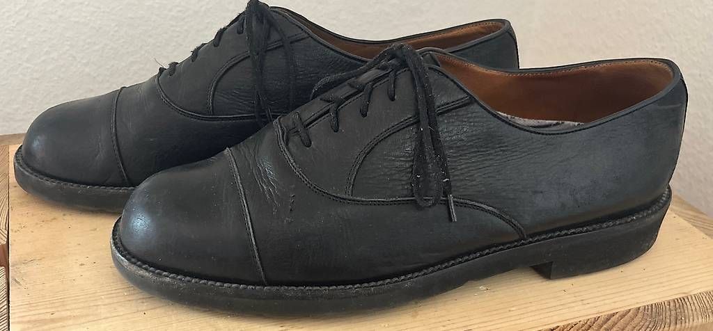 Bally Scarpe da uomo: Halbschuhe Schwarz von BALLY Gr. 41 – Usato da Urdorf venduto da Resumasa 1