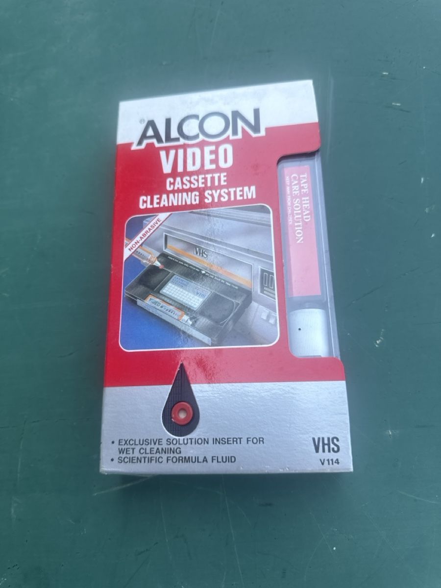 Toutes les VHS: Alcon Cleaning System – D'occasion à Horriwil par Carrera68