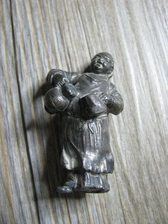 File:Napoléon - figurine en plomb sur socle rond - btv1b53191823t (10 of 11).jpg