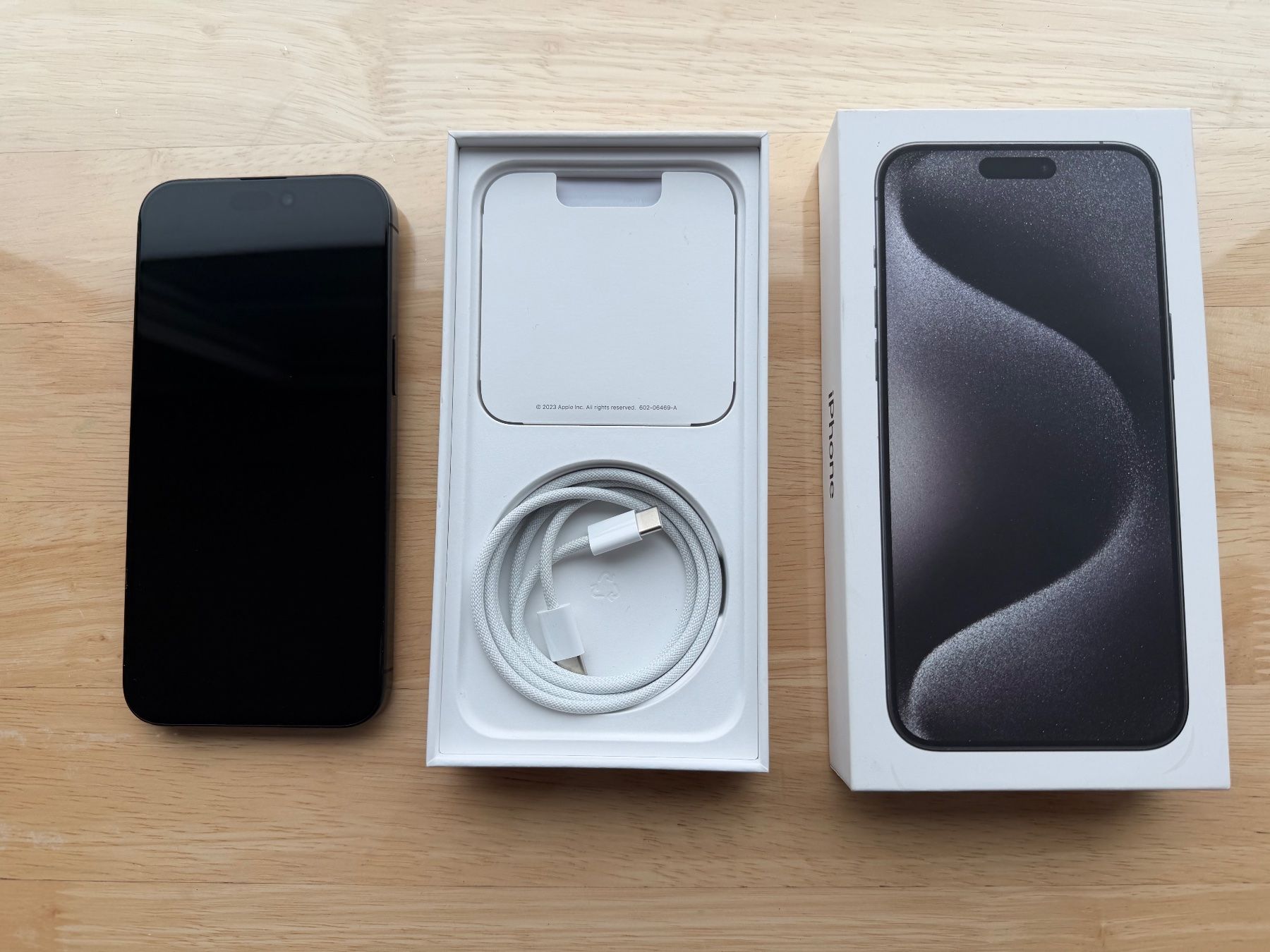 Apple Telefoni cellulari / Smartphones: IPHONE 15 Pro Max, 256GB, Black Titanium – Usato da Zürich venduto da Amaretto_zh 6