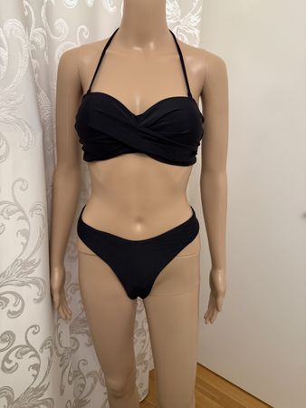 Bikini schwarz obere Gr 75-95 B, untere L-XL, neu