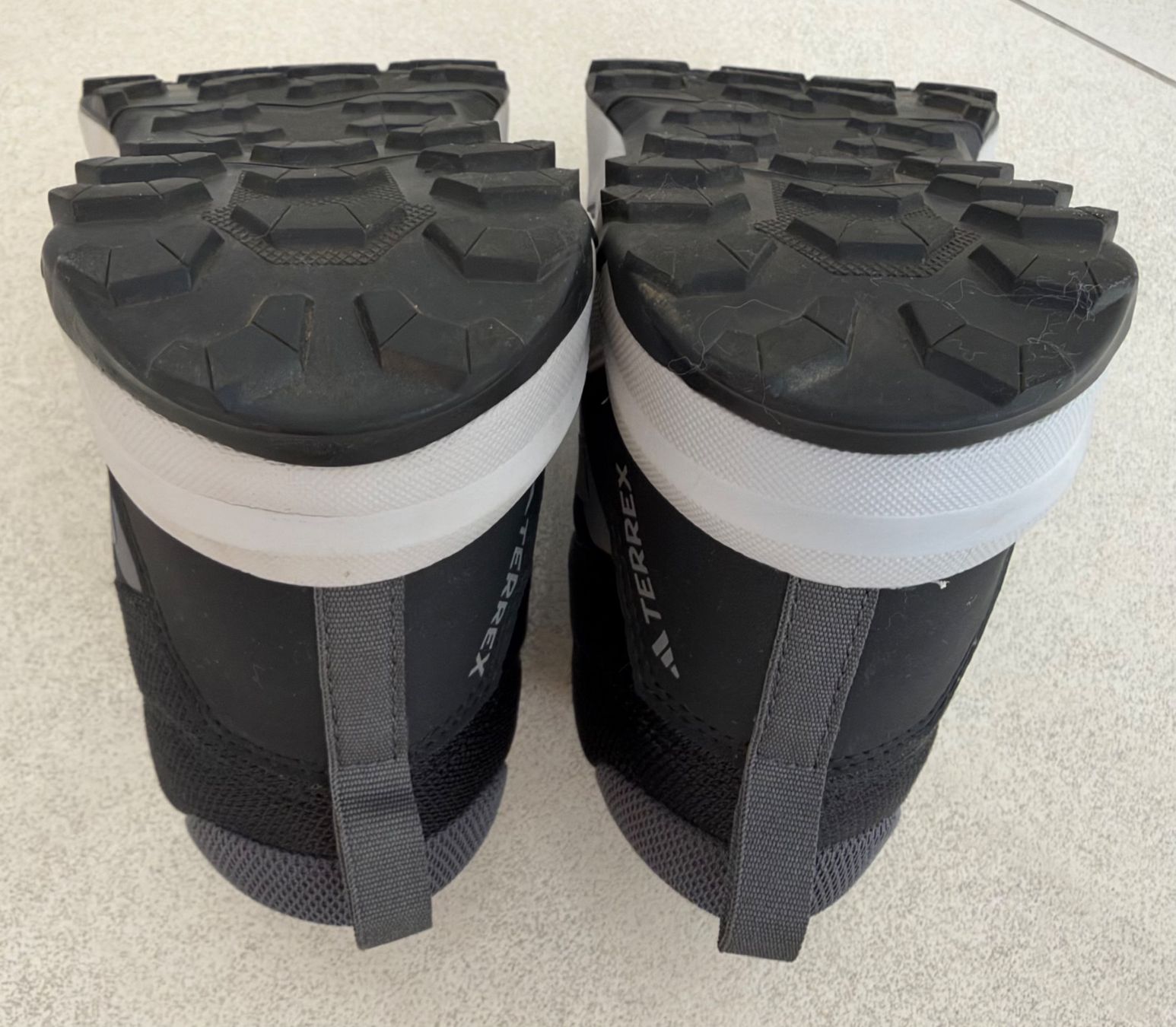 Adidas Chaussures garçon: Adidas Terrex Gr.33 – D'occasion à Contone par Chaos76 5