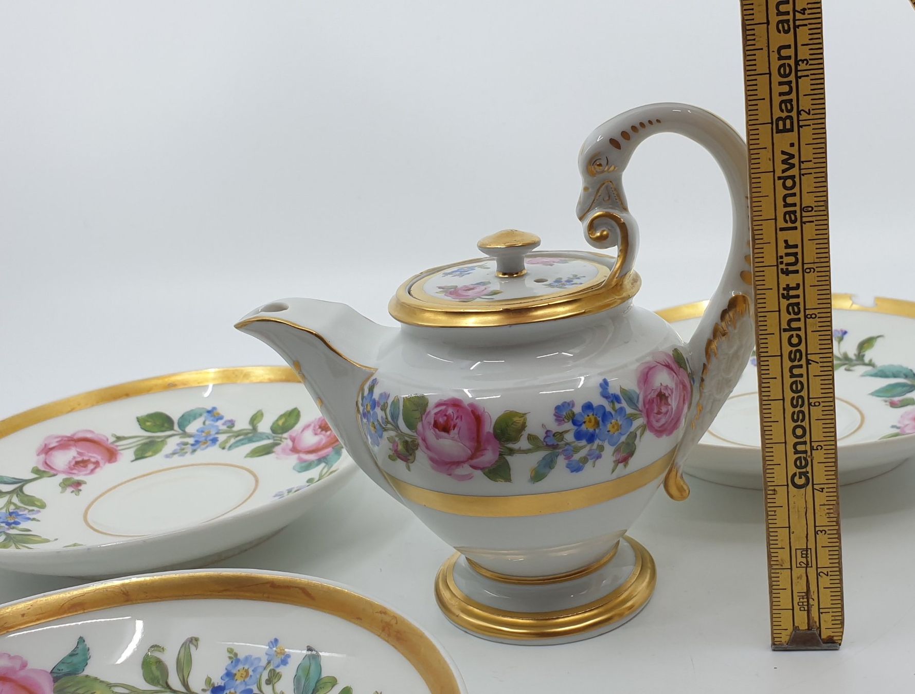Teiere: Kleine Meissen Kanne & Unterteller – Usato da Emmen venduto da Brockofsky 1