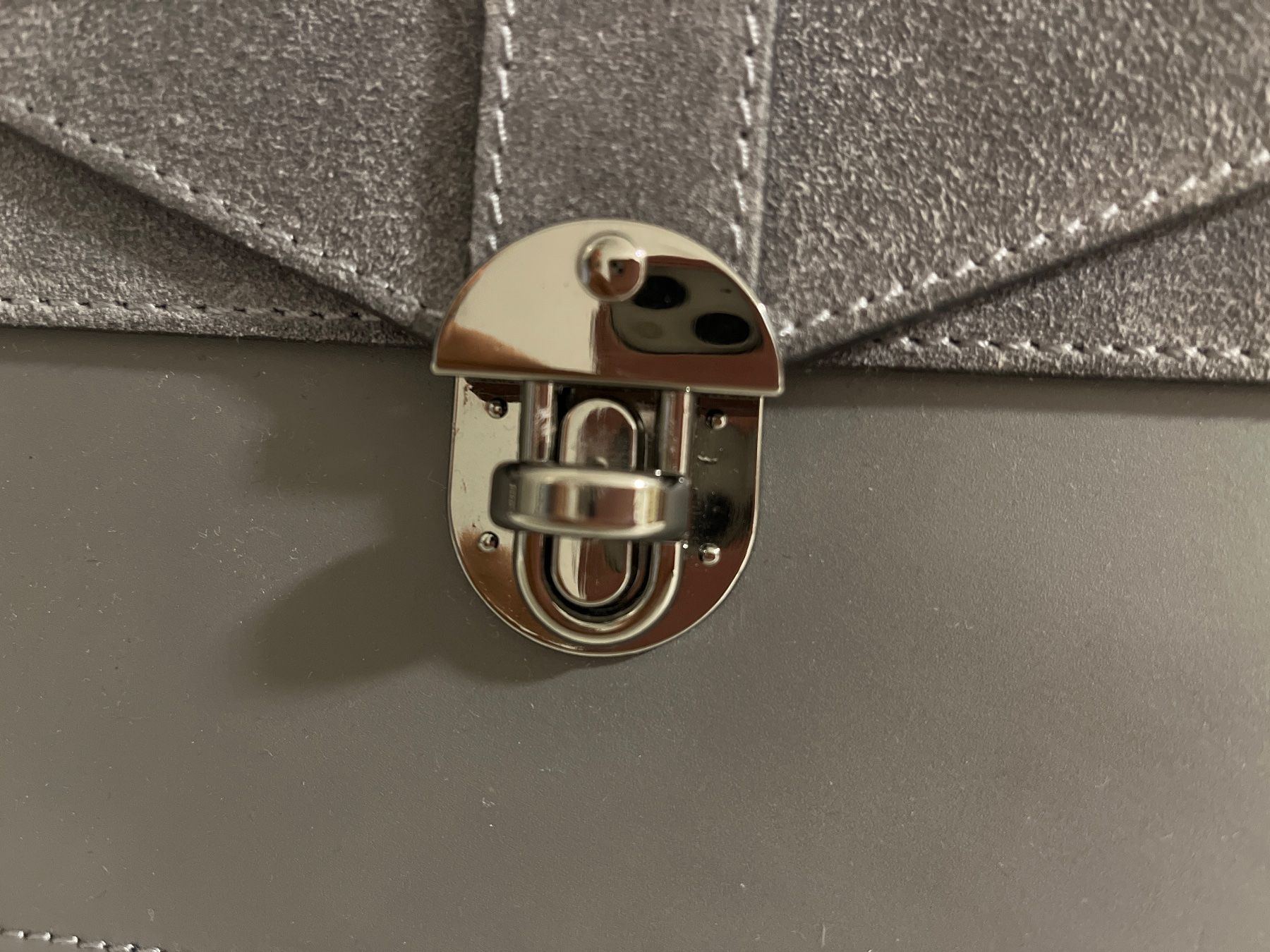 Taschen für Damen: Herbst-:Tasche Grau NEU!!! – Neu und originalverpackt aus Steinmaur von RosaliaT 2