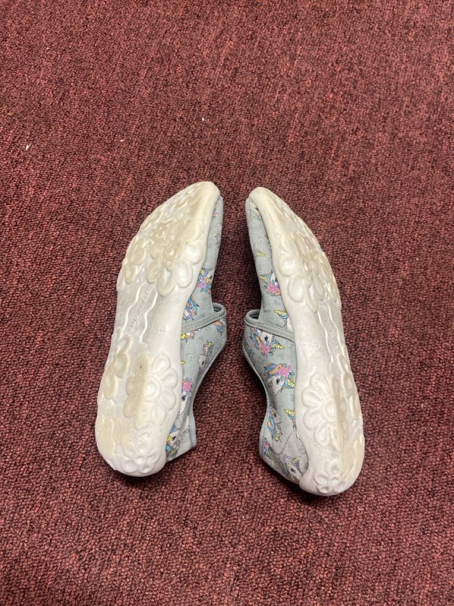 Superfit Schuhe für Mädchen: Hausschuhe Mädchen Grösse 34 – Gebraucht aus Schaffhausen von pattyschmid 1