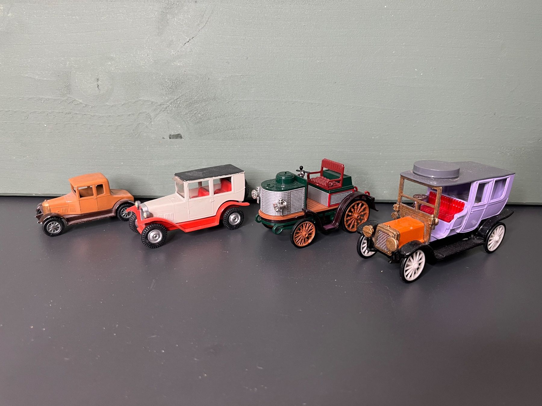 Spielzeuge: Diverse Modellautos & Oldtimer, Strassenbahn – Gebraucht aus Otelfingen von Yossi-68 4