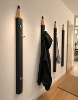 Lot de 4 porte-manteaux crayons