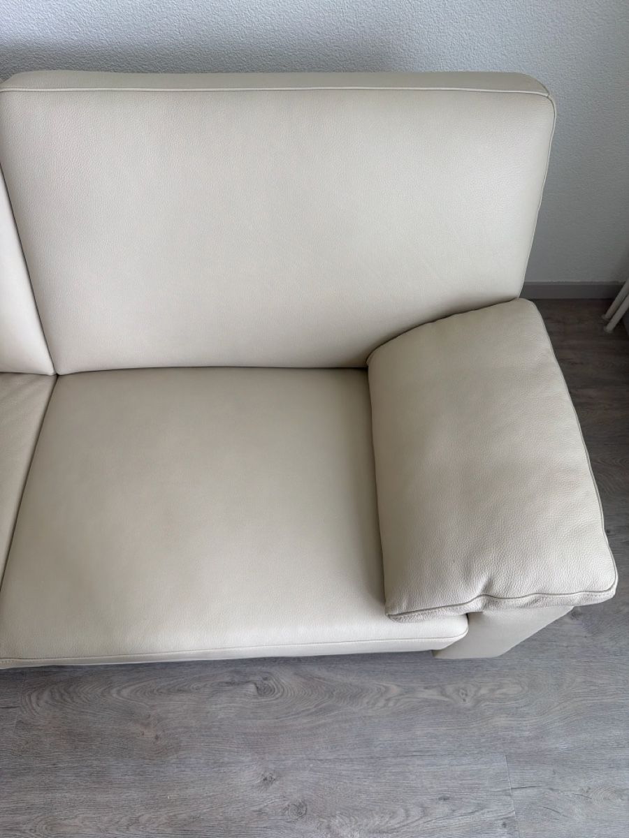 Divani: Ledersofa Creme 2-Sitzer – Usato da Cham venduto da and_5gdm 3