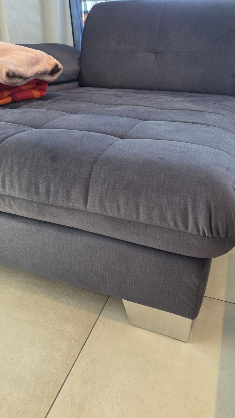 Sofas: Mega Sofa, super Zustand.  – Gebraucht aus Jegenstorf von 1stmike 3