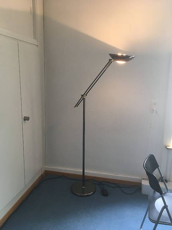 Lampade: Solide Stehlampe – Usato da Zürich venduto da Ralph123
